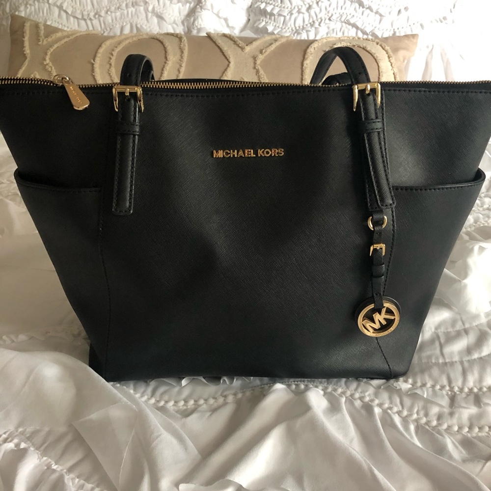 Michael Kors saffrino tote